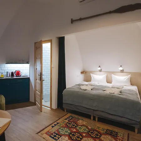 Apartament Lombhaz *