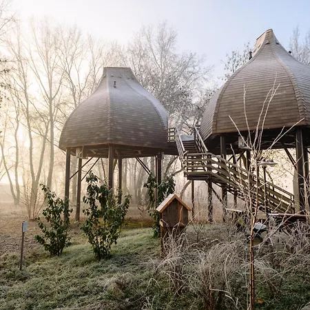 Lombhaz Διαμέρισμα